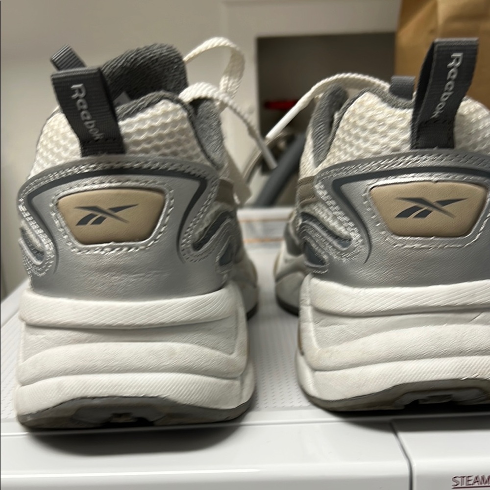 Reebok Woman’s Ortholite Athletic Shoe-Changed my mind. I’m keeping them! - Picture 6 of 8
